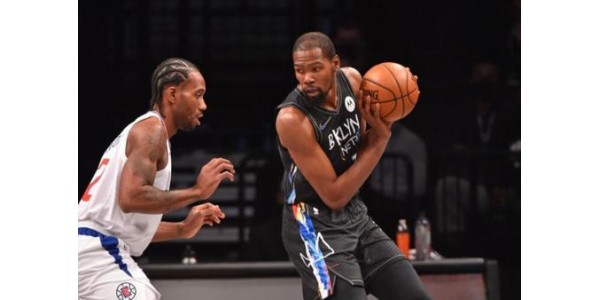 Los tres jugadores principales de Brooklyn Nets trabajan juntos para derrotar a Los Angeles Clippers